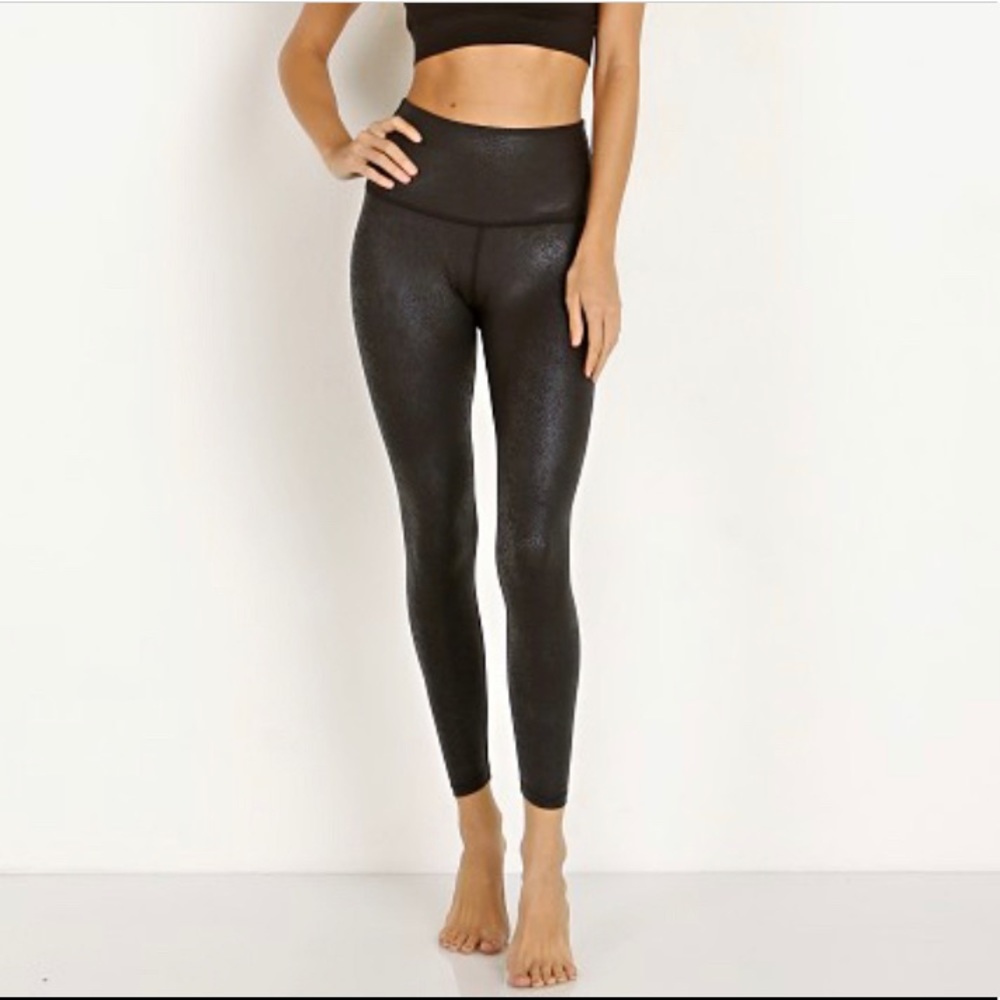 Beyond Yoga 7/8 Black Viper Leggings LG